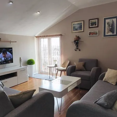 Bird View Carlissima شقة تروغير