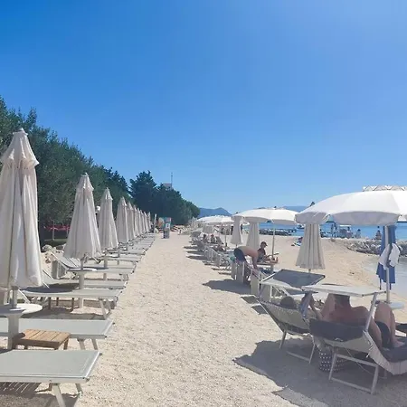 Bird View Carlissima شقة *